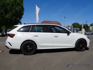 Skoda Octavia RS iV 1.4 TSI HUD Navi Soundsystem LED Bild 3
