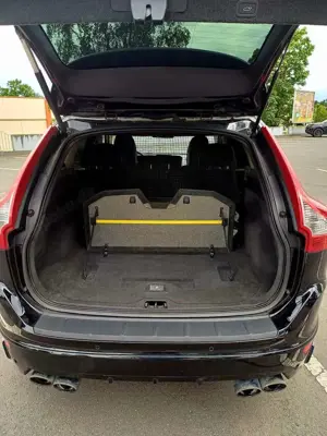 Volvo XC60 D5 2.4 AWD Momentum Heico Sportiv Bild 5