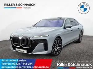BMW 740 d xDrive M Sport PANO-SKY+STANDHZG+ICONIC-