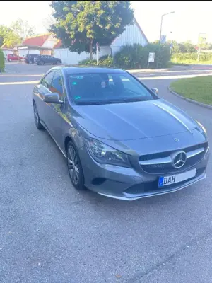 Mercedes-Benz 180 Urban