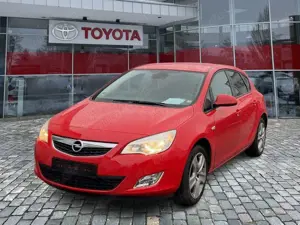 Opel Astra J 1.4 Turbo Design Edition AUT BiXenon PDC