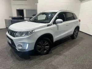 Suzuki Vitara Comfort 4x4 NAVI+CAM SITZHEIZ. ALLWETTER