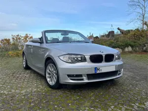BMW 120 Sportliches BMW 120i Cabrio - wenig Kilometer Bild 3