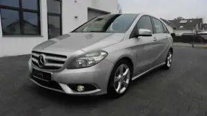 Mercedes-Benz B 180 B B 180 CDI / d Sport-Paket