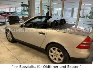 Mercedes-Benz SLK 230 KOMPRESSOR aus erster Hand - wie neu !!