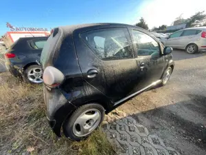 Toyota Others Aygo (X) 1,0-l-VVT-i Klima / TÜV 2.26 Bild 3