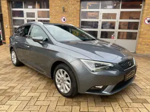 SEAT Leon ST 1.4 TSI Style LED SHZ PDC GRA NAV 1.HD
