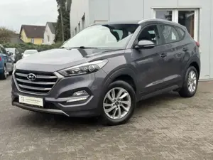 Hyundai TUCSON 1.7 CRDI blue Automatik AHK NAVI KAMERA Bild 3