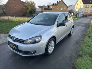 Volkswagen Golf Style*STEUERKETTE NEU*Klima*PDC*Alu*SHZ*