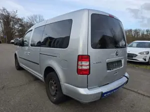 Volkswagen Caddy Kasten/Kombi Maxi Trendline*Rollstuhlrampe Bild 5