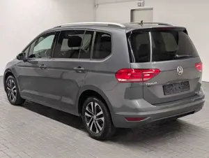 Volkswagen Touran United 7-Sitzer/Navi/SHZ/PDC/ACC/16-LM Bild 3