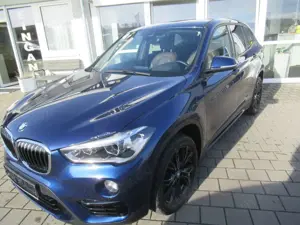 BMW X1 xDrive 25 d Sport Line Vollausstattung
