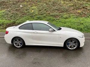 BMW 235 M235i Coupe