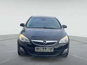 Opel Astra Edition Bild 2