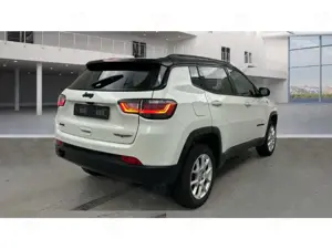 Jeep Compass Trailhawk Plug-In Hybrid 4WD Kamera Navi Bild 3