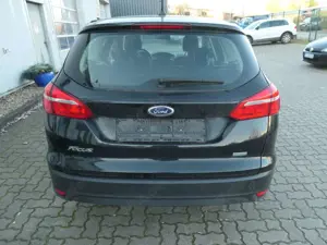 Ford Focus Turnier // 2.Hd., Zahnriemen gerissen Bild 5