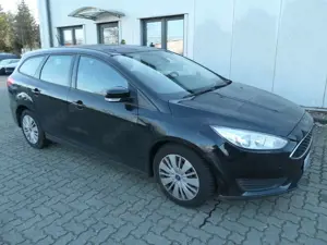 Ford Focus Turnier // 2.Hd., Zahnriemen gerissen Bild 2