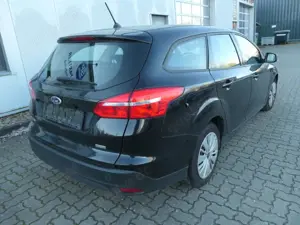 Ford Focus Turnier // 2.Hd., Zahnriemen gerissen Bild 4