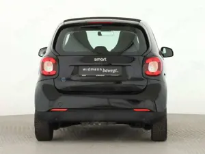 smart forTwo EQ Cool  Audio*Klimaautom*SHZ*Bluetooth* Bild 4