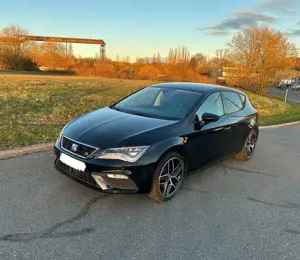 SEAT Leon 1.4 TSI ACT 110kW FR DSG Automatik Keyless