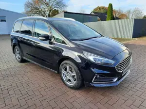 Ford Galaxy Hybrid 2.5 Duratec FHEV TITANIUM Bild 2