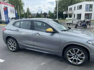 BMW X2 X2 sDrive18i Aut. Edition Goldplay