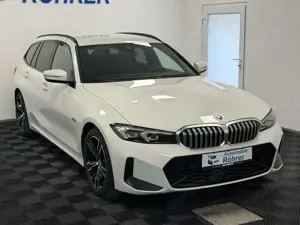 BMW 330 e Touring M-Sportpaket Heritage 1.Hand HK Bild 4
