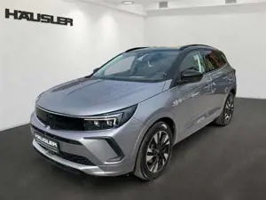 Opel Grandland X 1.6T AT Hybrid Ultimate AHK LED PDC ACC Kamera Nav