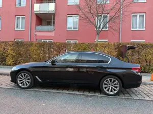 BMW 520 520d Aut. Luxury Line 360 Kamera Bild 4