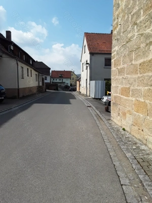 2 - Raum Wohnung " Ideal für Singel "  in einem Nichtraucher Haus, keine Haustiere, im EG , 48 qm 