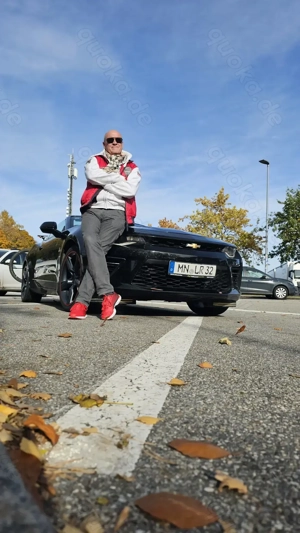 Er sucht sportliche,  attraktive Sie