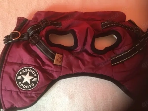 HUNDE Wintermantel mit GESCHIRR Grösse M und Grösse L Bild 6