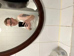 Er sucht sie für eine geile Zeit