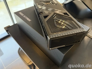 Asus ROG Strix RTX 4090 24GB OC Grafikkarte.