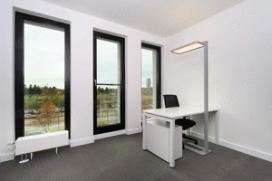 Meetings und Zusammenarbeit in unseren professionellen Business Center in Regus Olympiapark Bild 7