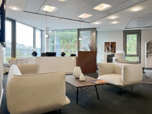 Meetings, Arbeit und Zusammenarbeit in unseren professionellen Business Center in Regus City Plaza Bild 4