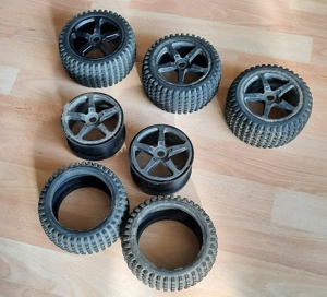 Rc Reifen für 1:8er mit 17mm 6kant 