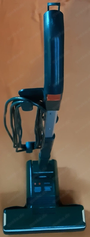 Vorwerk Teppichfrischer TF 732 mit Fußschale und Reinigungspulver gratis dabei!