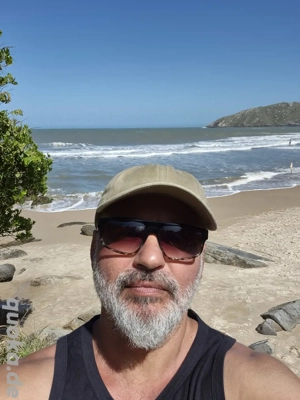 Ich biete die Damen einen entspannteres Leben an.