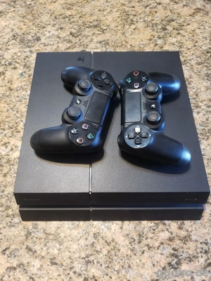 Playstation 4 inkl 2 Controller