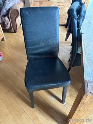 sechs Stühle zu verschenken