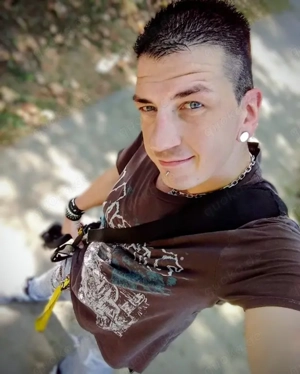 Suche eine Sie für ein heißes Date, biete 100 EUR! 