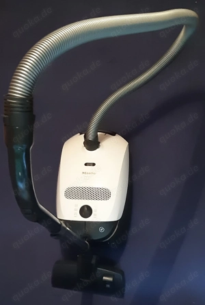 Staubsauger Miele C1 Classic: Basisgerät oder Zubehör oder komplett