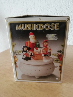 3 wunderschöne Weihnachtspieluhren komplett oder einzeln abzugeben Bild 5