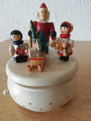 3 wunderschöne Weihnachtspieluhren komplett oder einzeln abzugeben Bild 4