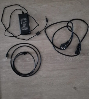 Monitor MSI AG32CQ Bild 2