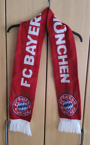 Fanschal  Schal  FC  Bayern  München  von  adidas  -  rot - weiß -  Länge 154 cm