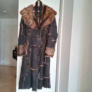 Wunderschöner neuwertiger Damen Pelzmantel MAURITIUS Größe 36