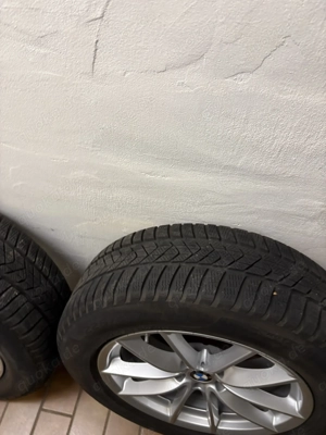 Top BMW Alufelgen X3 G01 X4 G02 18 Zoll V Speiche 618 mit Pirelli Winterreifen Bild 3