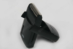 BRAUN Pocket deluxe traveller Typ 5525 Batterierasierer klappbar